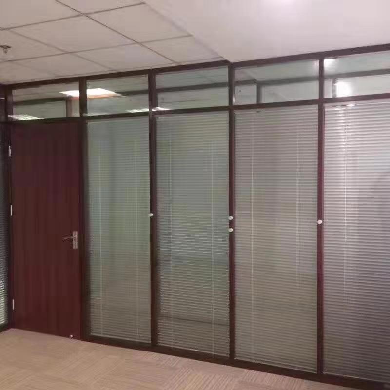 辦公室玻璃隔斷