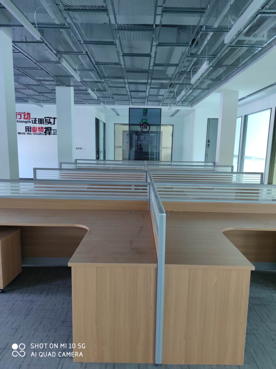 廁所隔斷材料介紹