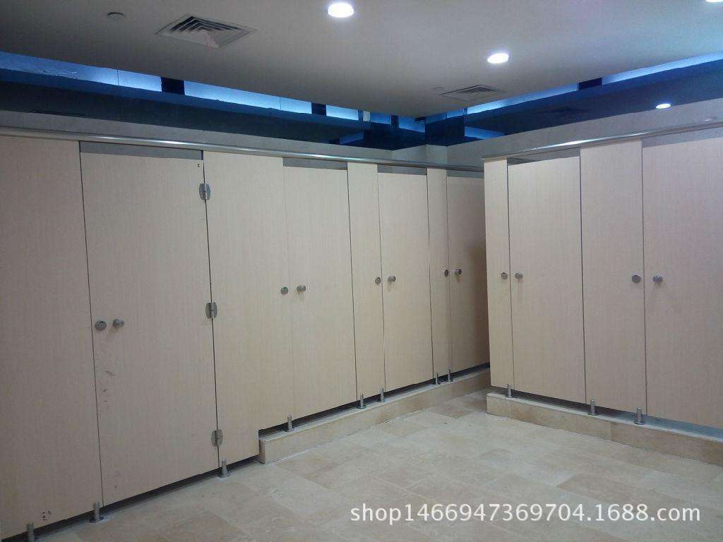 衛(wèi)生間隔斷